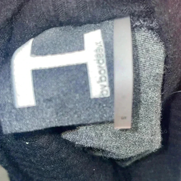 Anthropologie H By Bordeaux S Long Sleeve color block Turtleneck Gray/black - Picture 4 of 4